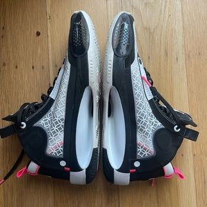Jordan 34 CNY